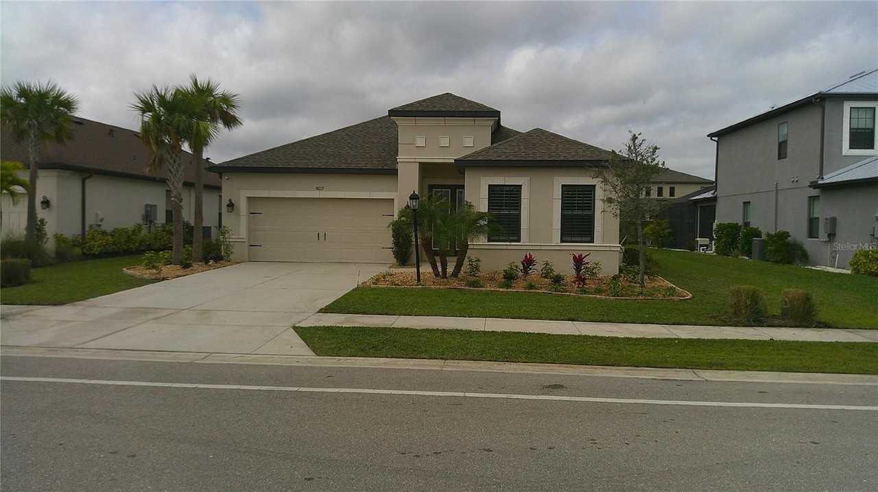 9073 Luna Ln - Photo 2 of 27