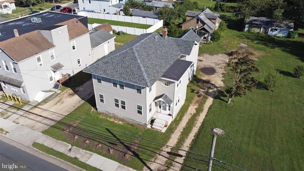 626 N Main St - Photo 2 of 14