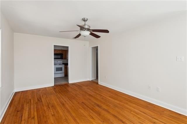 5403 Elysian Fields Ave - Photo 3 of 11