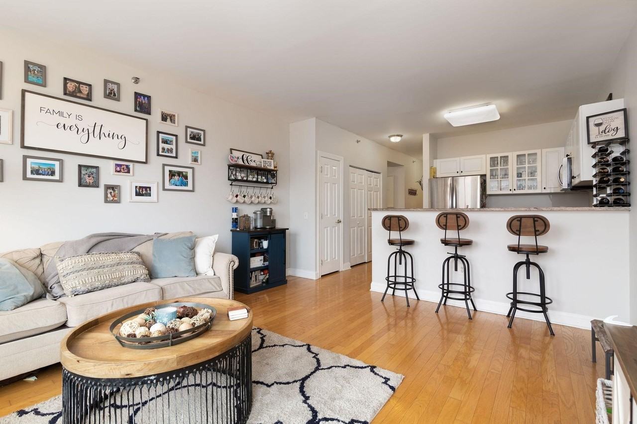 30 Constitution Way - Photo 5 of 22