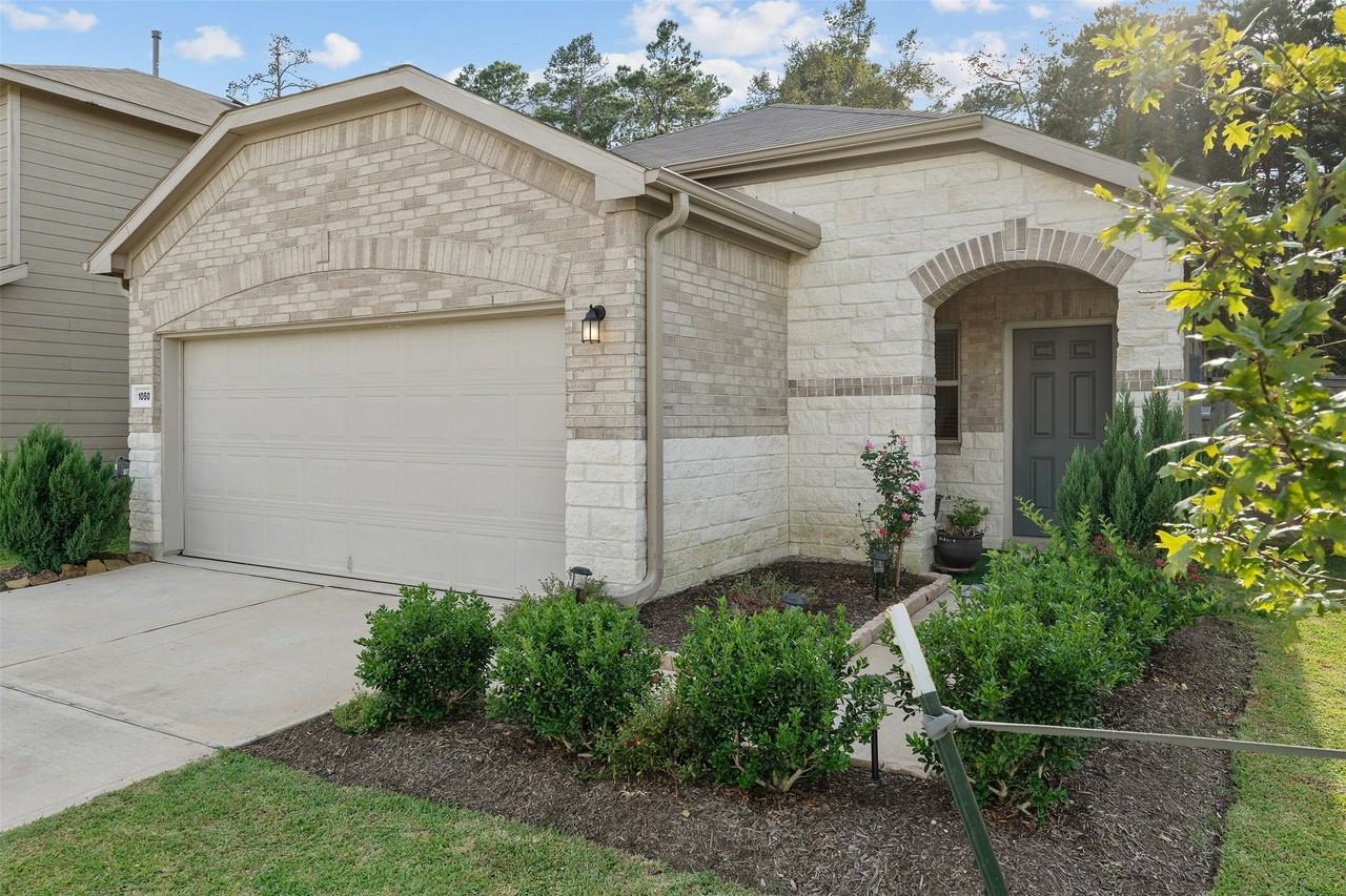 10507 Pineland Dr - Photo 4 of 27