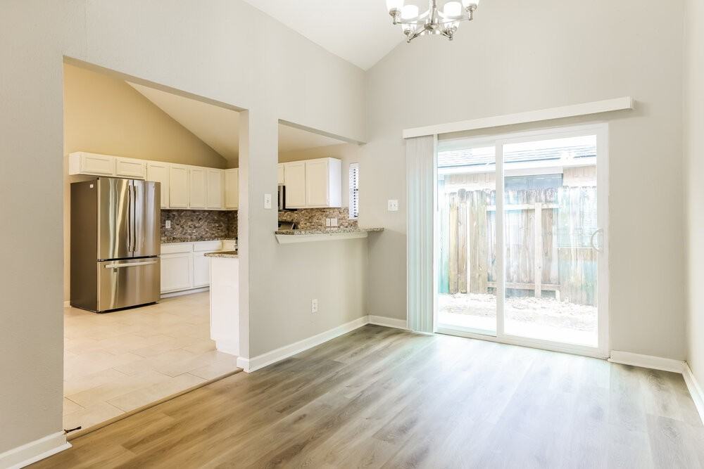 4303 Hawk Meadow Dr - Photo 5 of 16