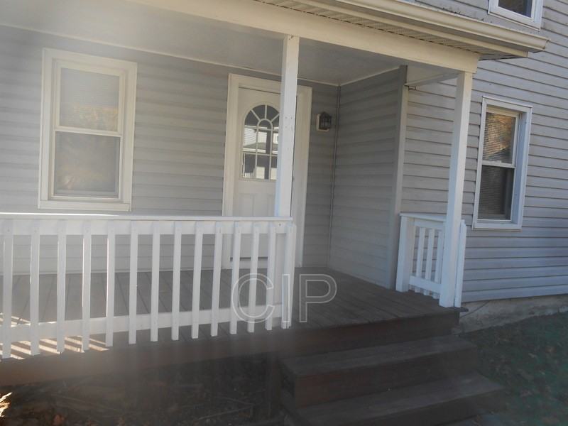 125 Washington St - Photo 2 of 21