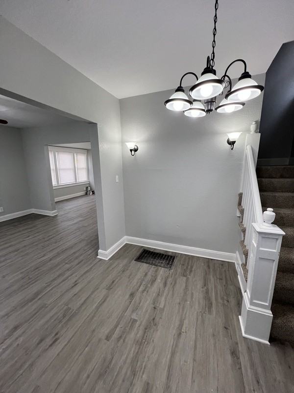 3237 E 32nd St - Photo 2 of 20