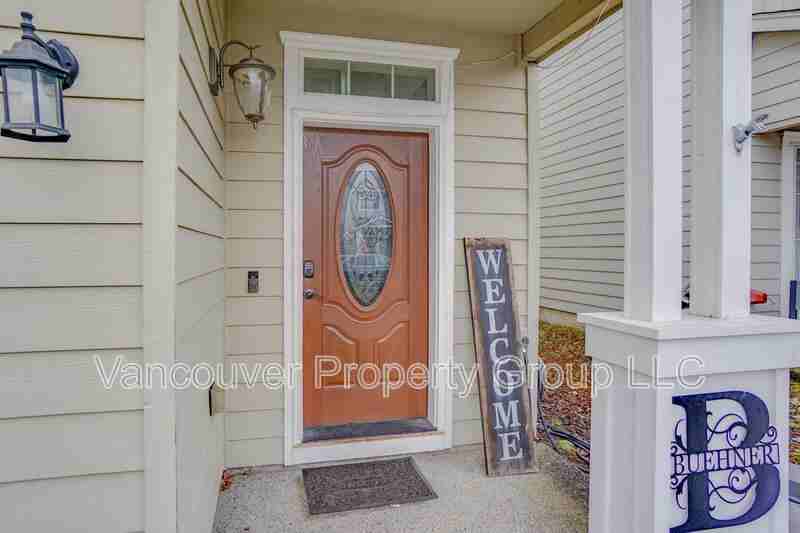 5525 L St - Photo 2 of 31