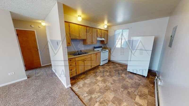 405 26th Street #7 - Photo 3 of 11