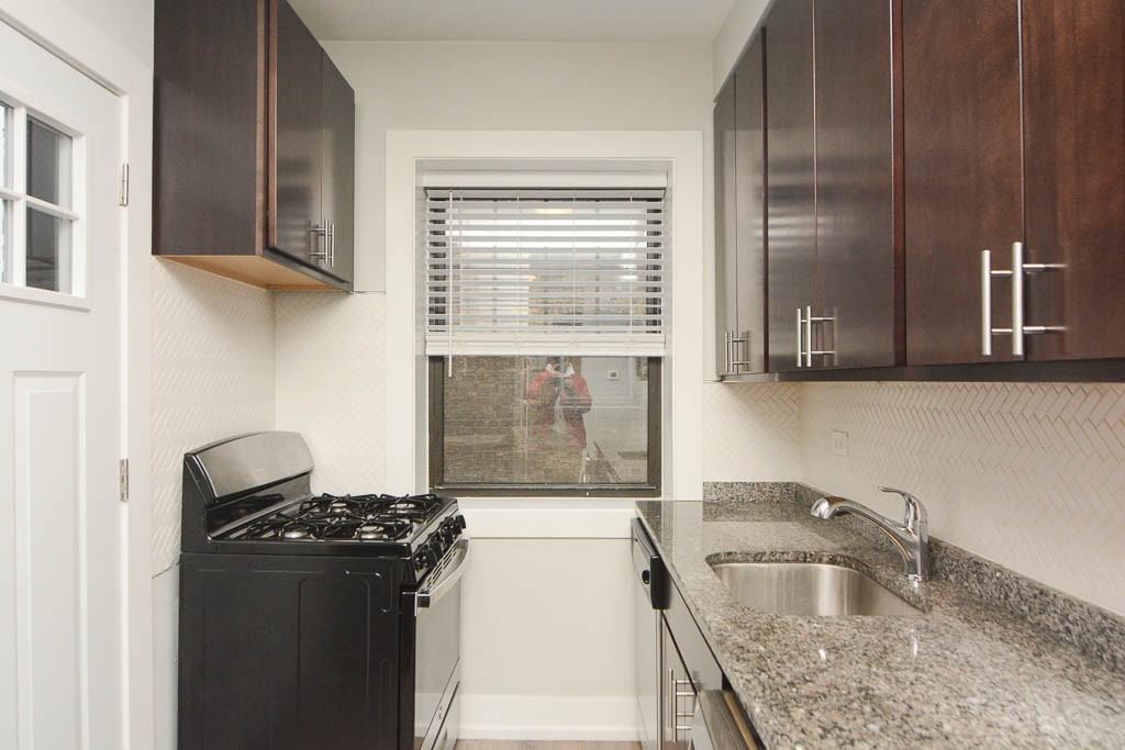 1128 Maple Ave #3C - Photo 2 of 20