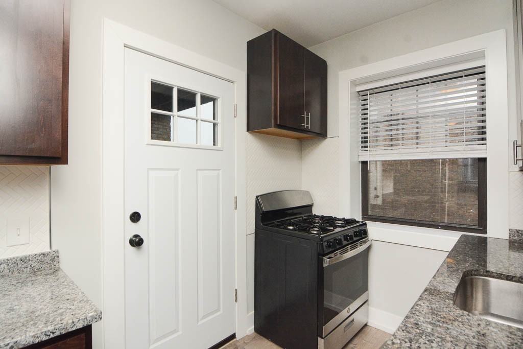 1128 Maple Ave #3C - Photo 3 of 20