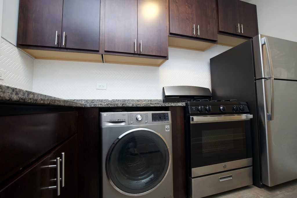 1128 Maple Ave #3A - Photo 4 of 21