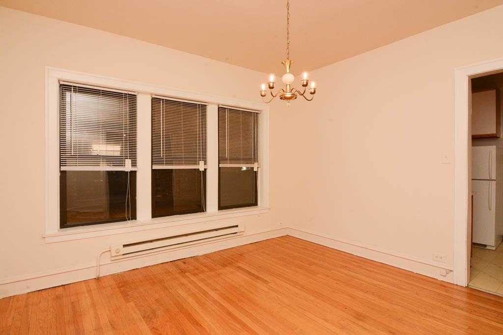 1315 Oak Ave #1I - Photo 5 of 19