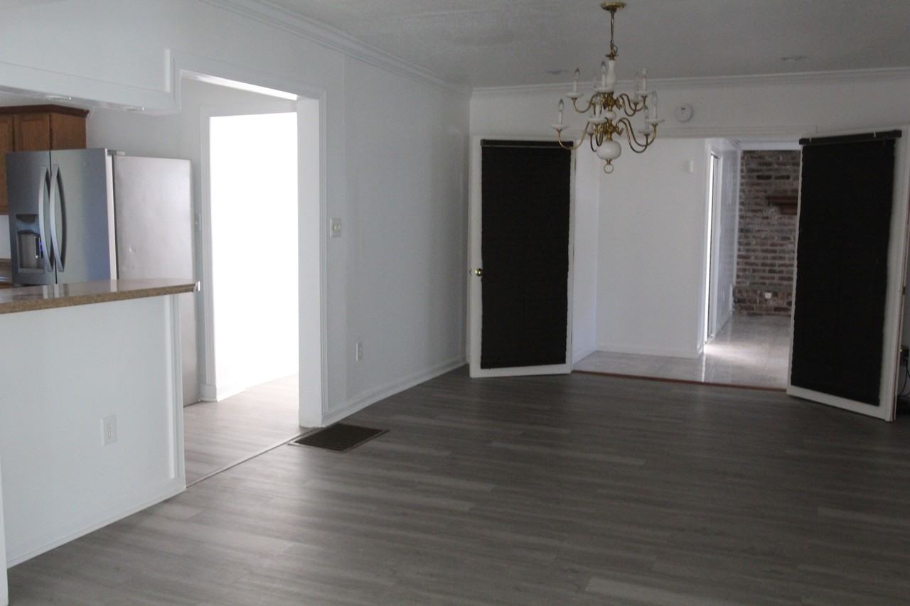 Hollis Drive 311 - Photo 5 of 12