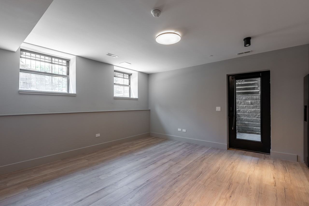 2228 North Kedzie Avenue - Photo 6 of 50