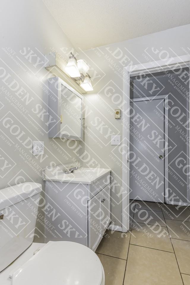 112 South Keystone Circle - Photo 6 of 9