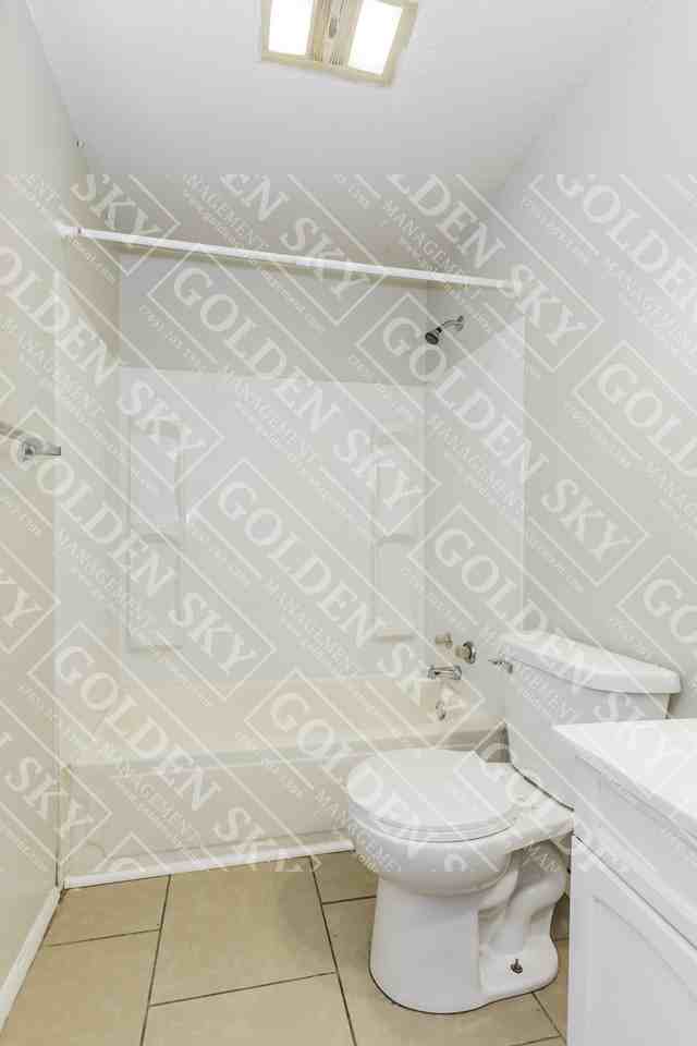 112 South Keystone Circle - Photo 7 of 9