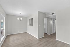 Sun Valley Apartments - Photo 1 of 1