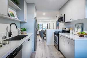 featured image of 262 N Los Robles Ave