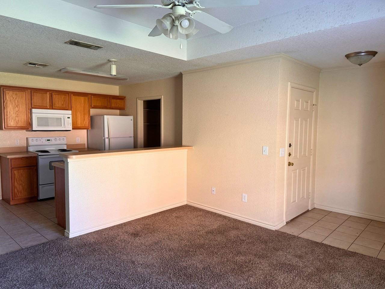 Brookdale 4710 #4 - Photo 3 of 23