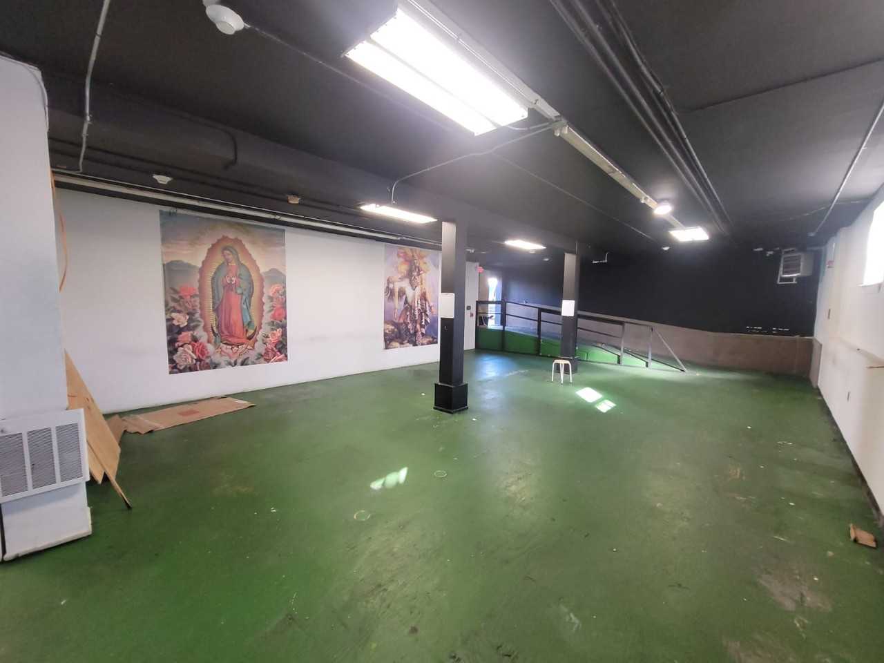 409 West Marshall Street - Photo 2 of 4