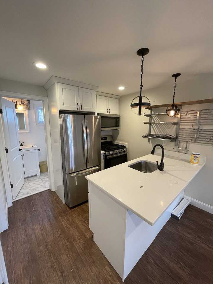 27-29 East Transit Street - Photo 2 of 38