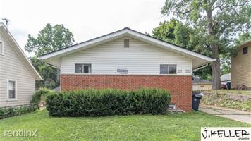 featured image of 321 Pauline Boulevard