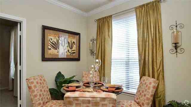 1399 South Loop West - Photo 4 of 12