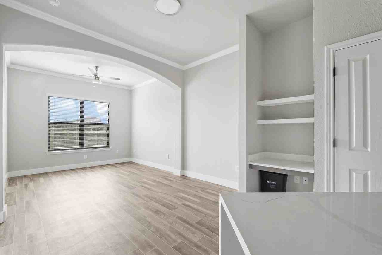 309 Jackson Hill St #TF1 - Photo 4 of 10