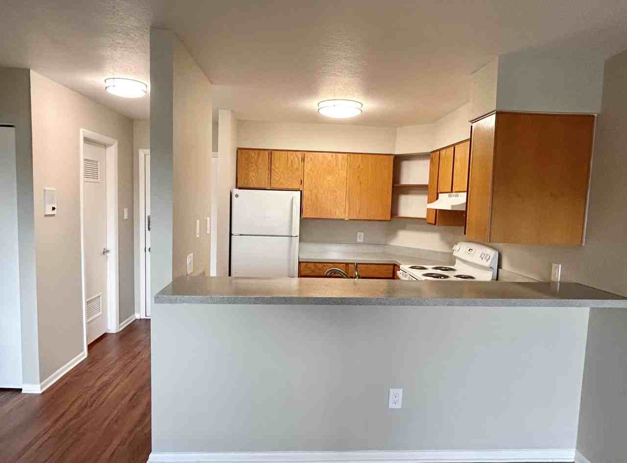 One Park View - Photo 4 of 19