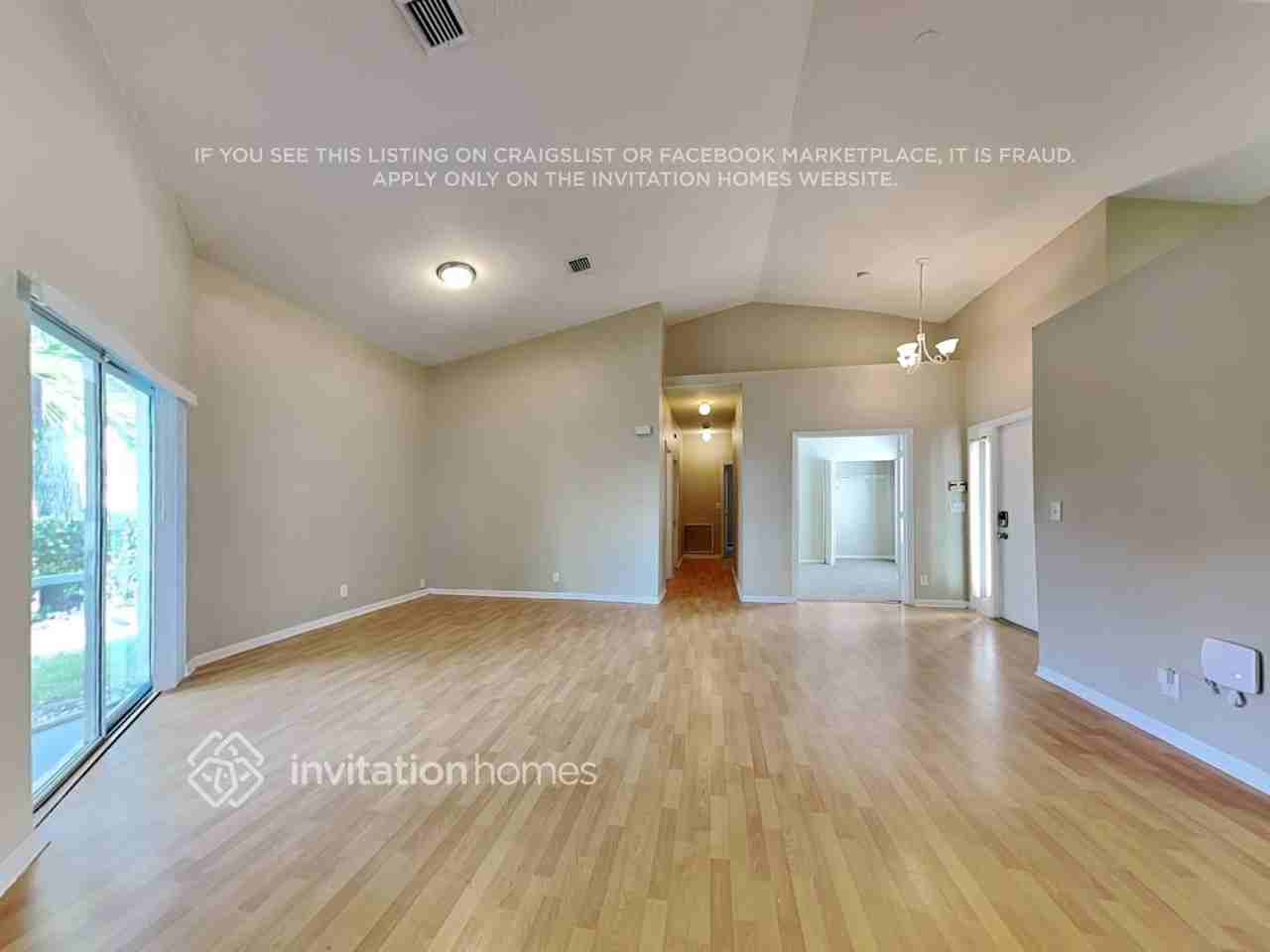 5855 Eagle Cay Ter - Photo 4 of 18