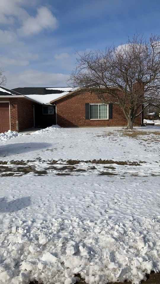 807 W Alkaline Springs Rd - Photo 2 of 37