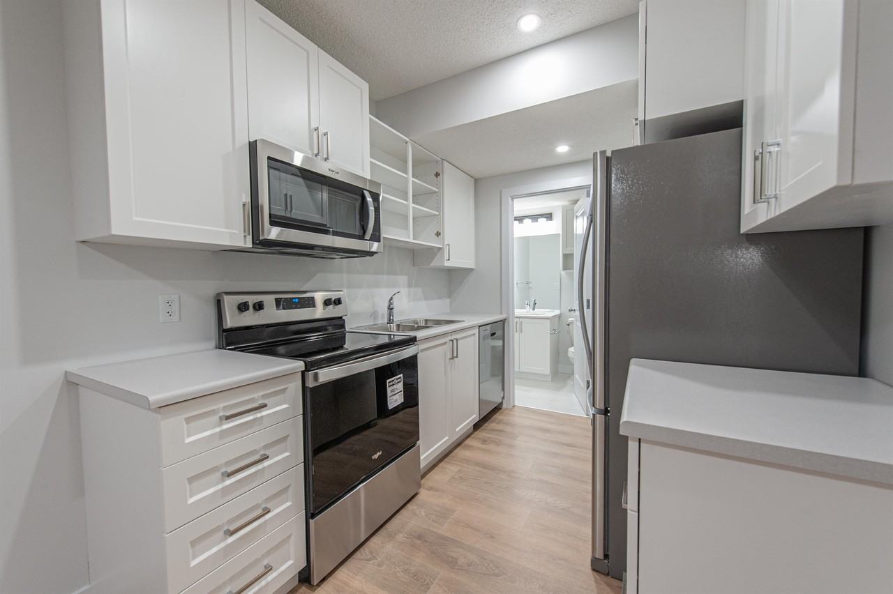 1449 Cherniak Way Sw Bsmt #BS - Photo 4 of 14