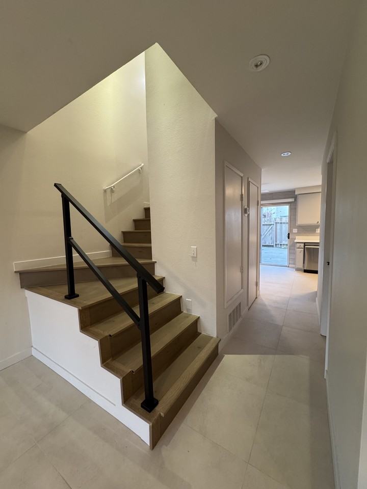 1854 N Mira Loma Way - Photo 2 of 20