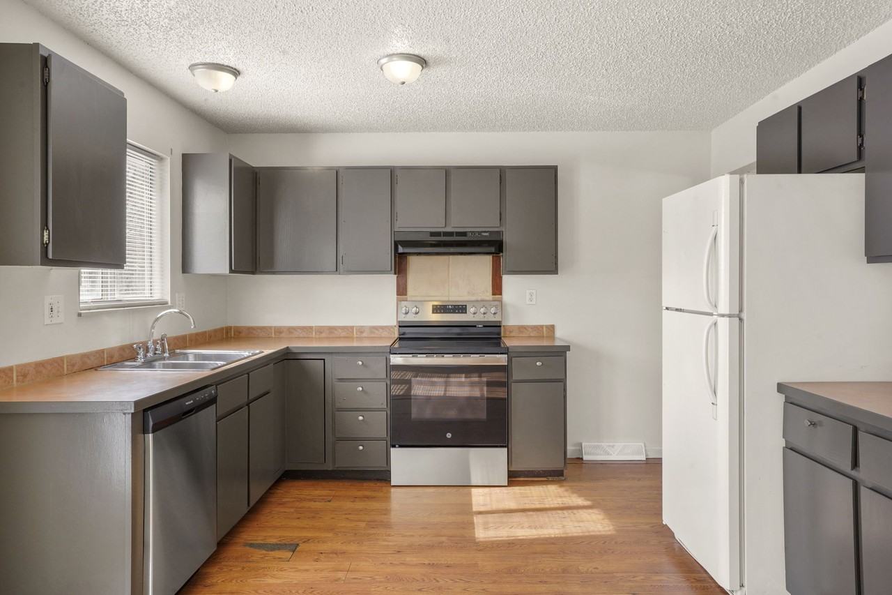 2504 W 26th Street Rd #NA - Photo 3 of 26