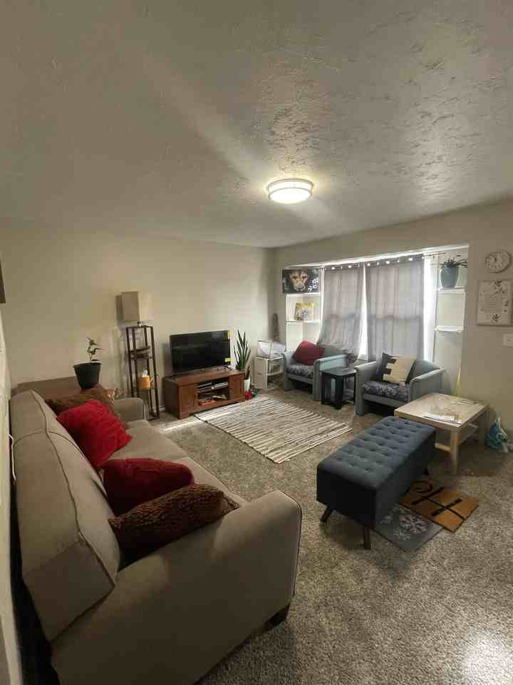 6056 Camden Ave #NA - Photo 2 of 9