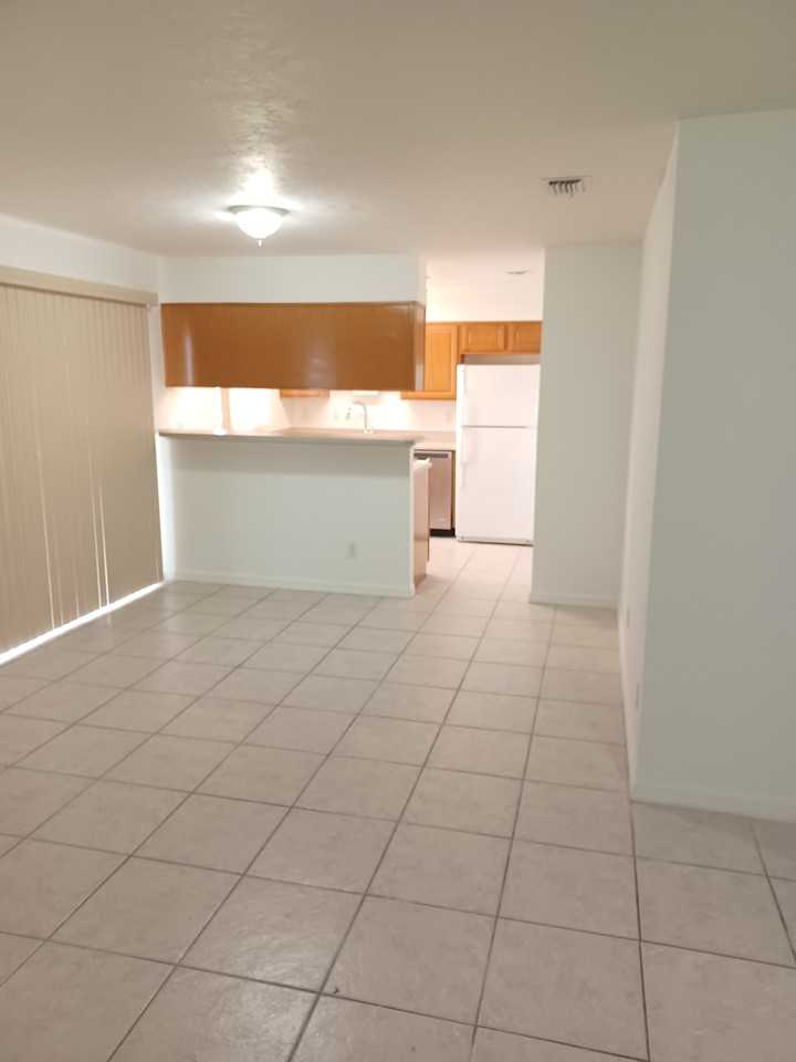 3114 Jimmy Buffett Memorial Highway #C - Photo 5 of 16