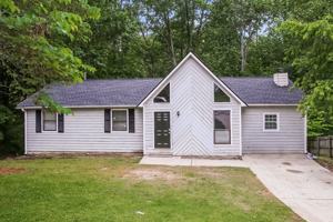 featured image of 2597 Carol Cir
