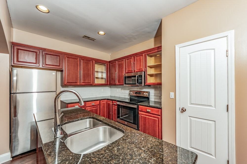 5707 Park Side Rd - Photo 7 of 16