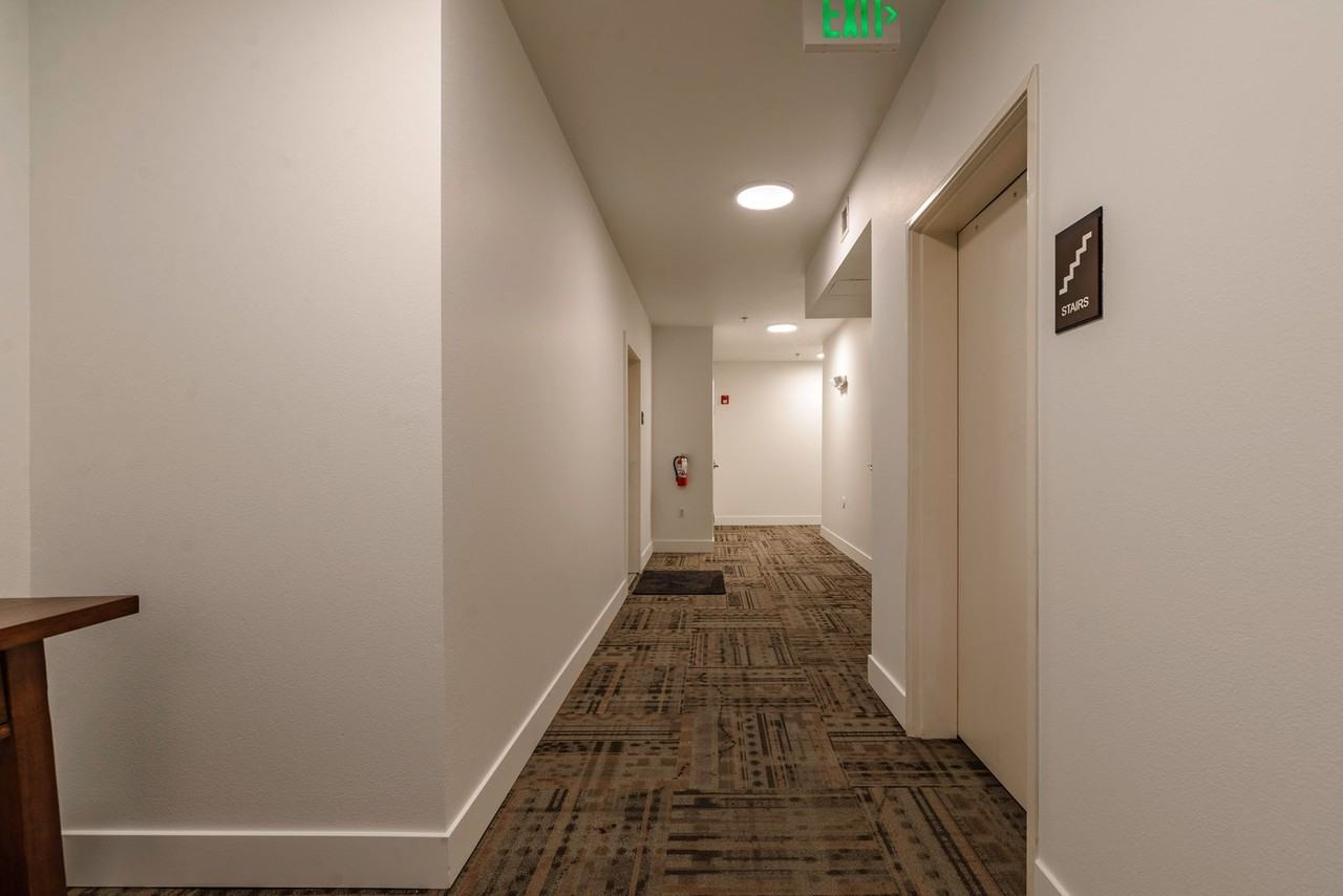 One Saint Helens Apartments - Photo 4 of 16