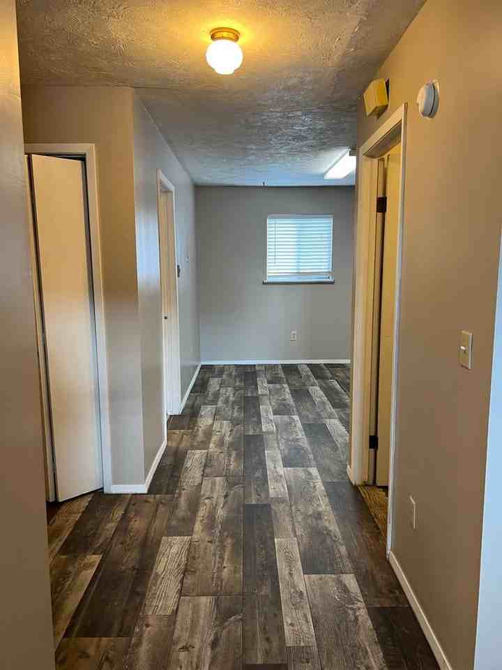 255 E Main St - Photo 7 of 17