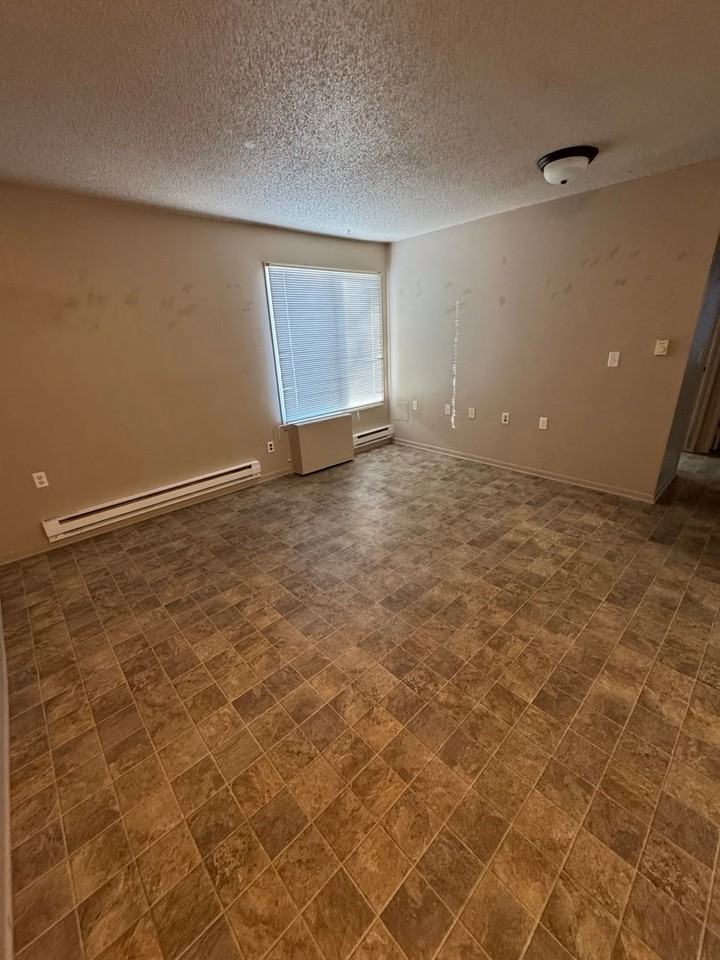 Greenfield Park Apartments - Photo 3 of 13