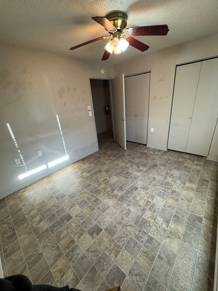 Greenfield Park Apartments - Photo 4 of 13