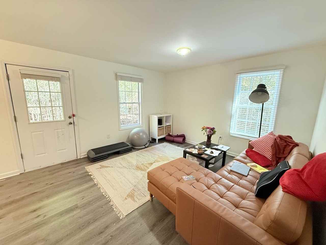1673B S Milledge Ave - Photo 3 of 15