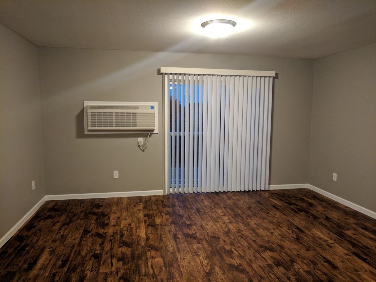 Rosewood Apartments - Photo 5 of 35