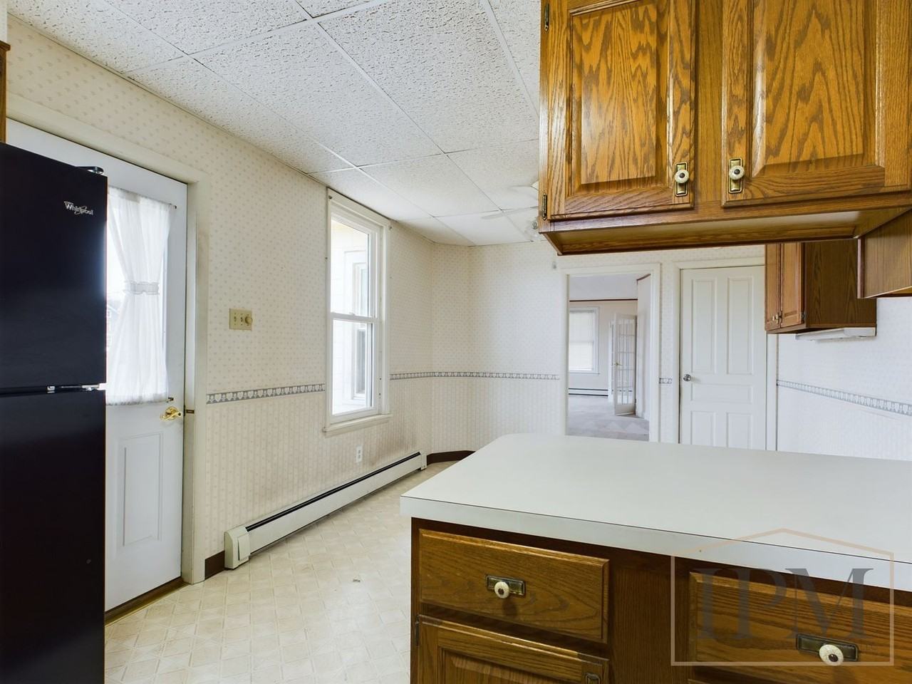 105 N York St - Photo 3 of 20