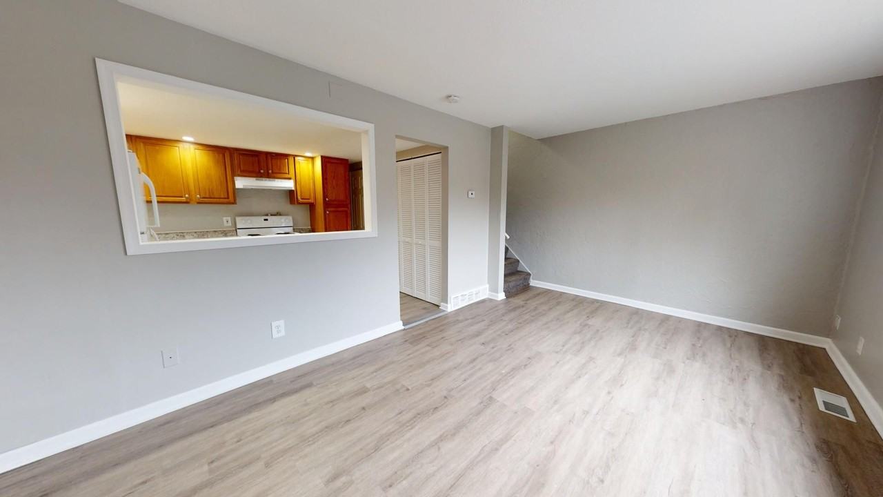 630 Abbe Rd S - Photo 4 of 50