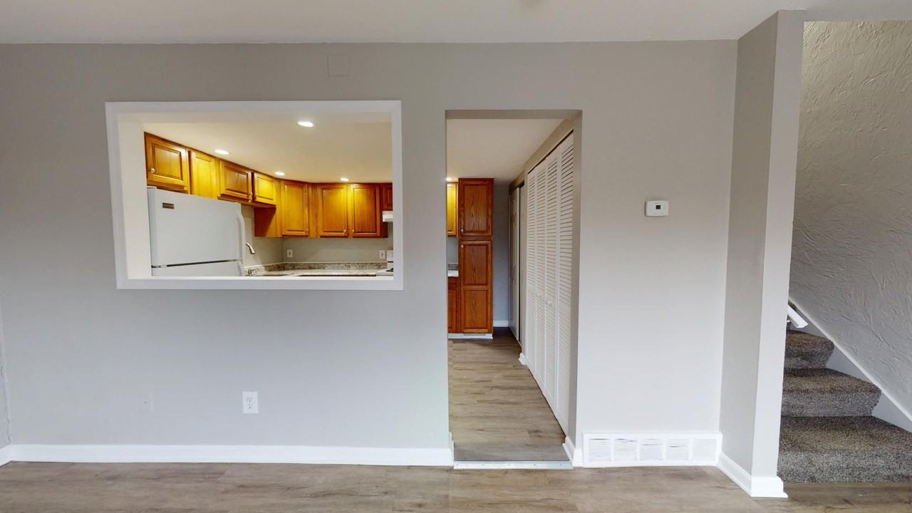 630 Abbe Rd S - Photo 5 of 50