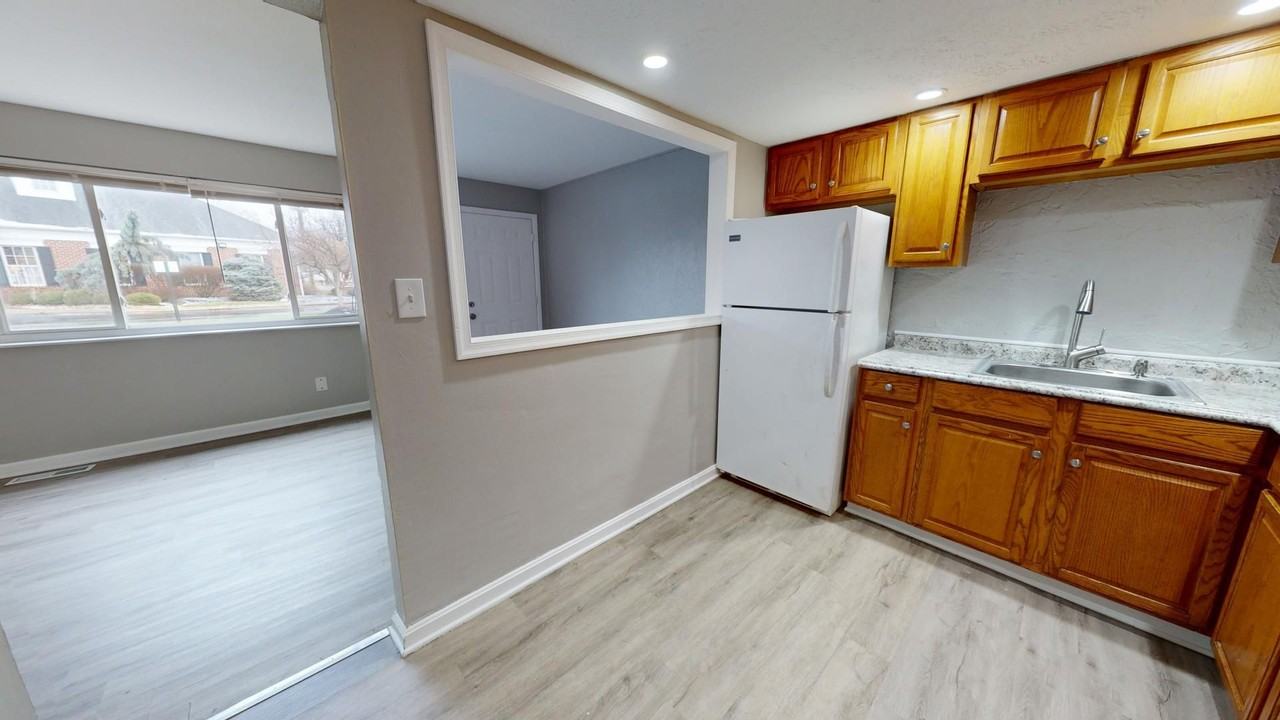 630 Abbe Rd S - Photo 6 of 50