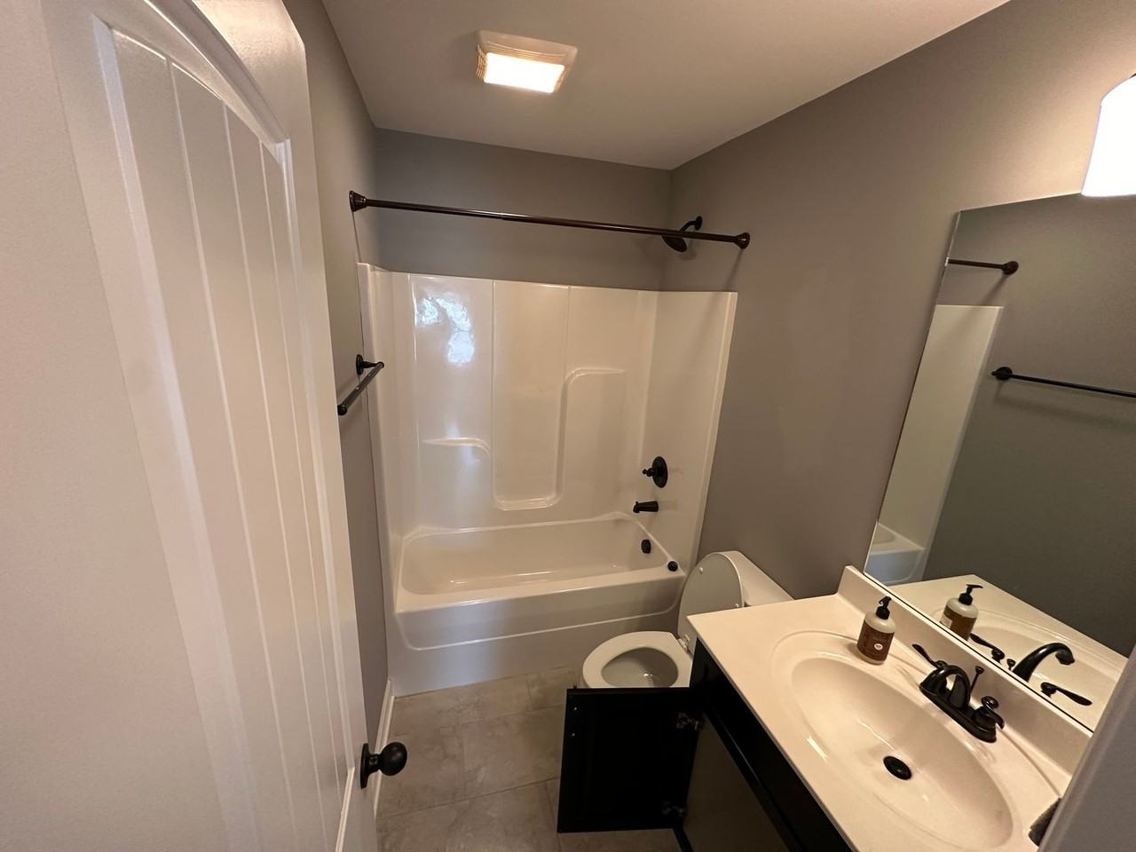 132 Cherry St - Photo 7 of 16