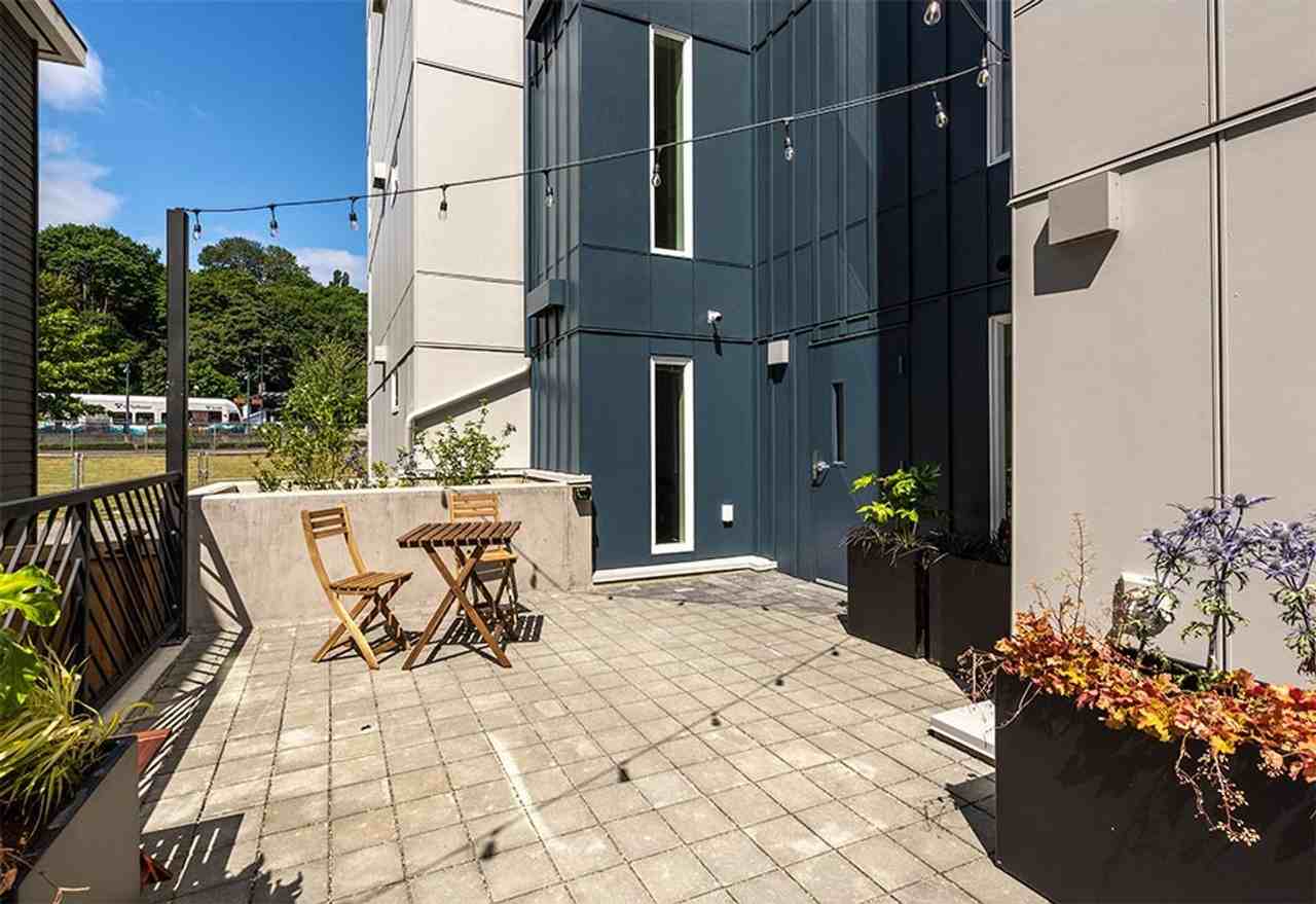 Vale Studios - Photo 3 of 36