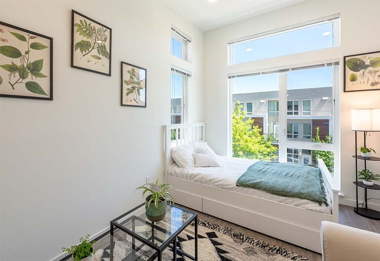 Vale Studios - Photo 4 of 36