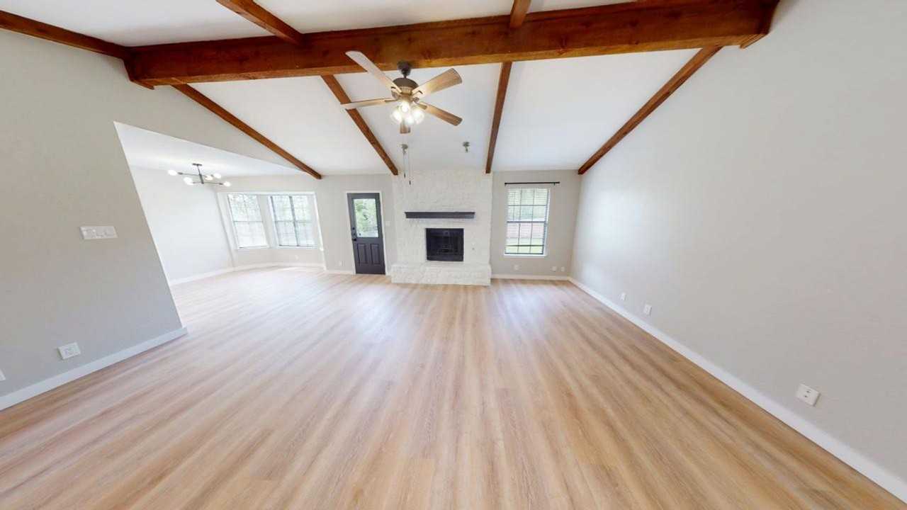 1202 Nottingham Hill Rd - Photo 3 of 30